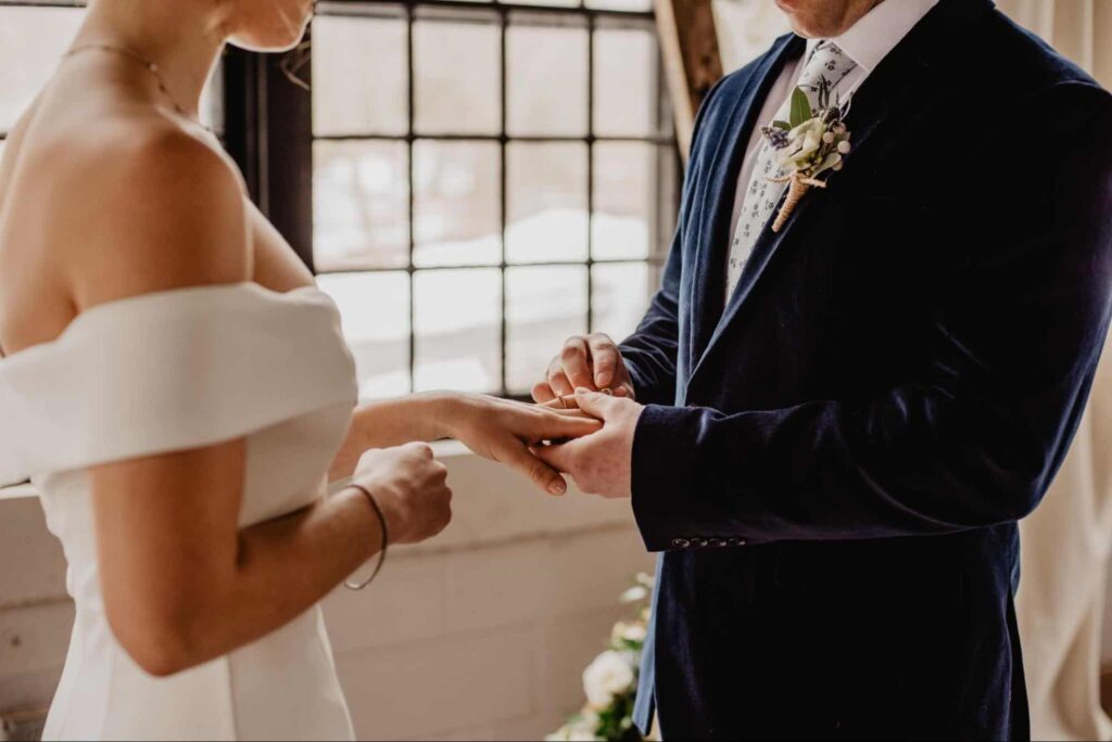Procedure for Getting Married in Singapore for Foreigners