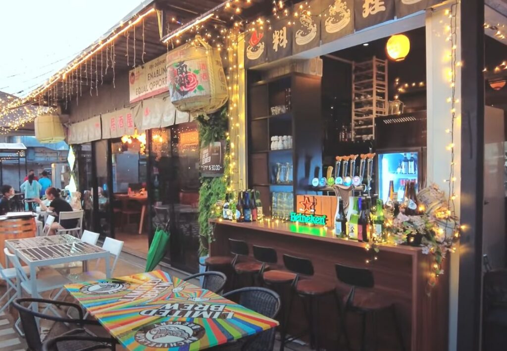 4. Eat and drink at the container park restaurants.